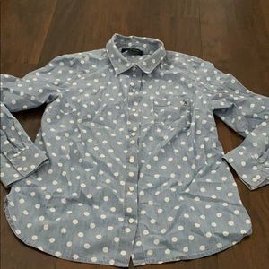 Cute Jeans shirt by Tommy Hilfiger! Size M